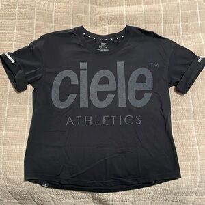Ciele Athletics WNSBTShirt Women’s Run Tee Reflective M